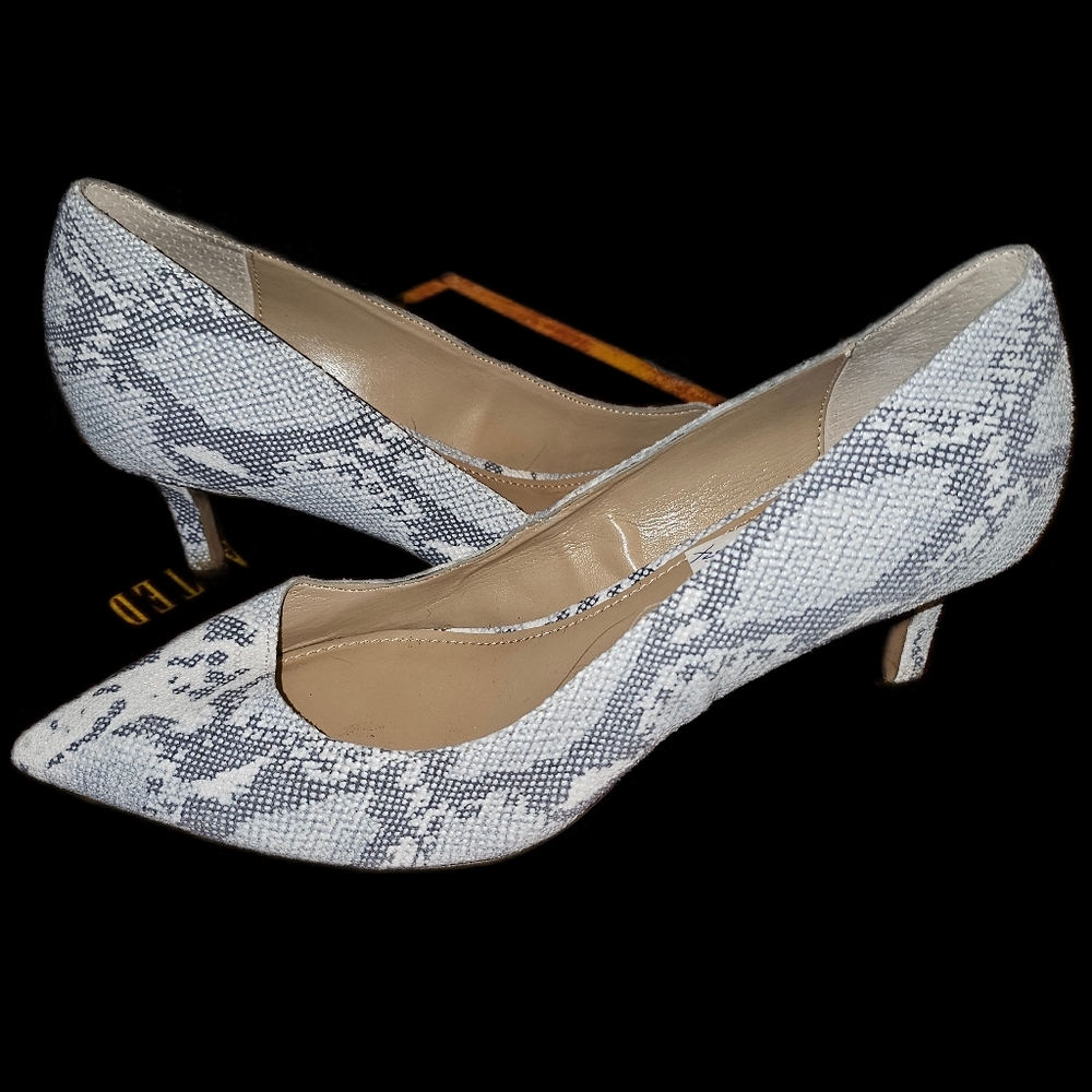 G.I.L.I. heels size 8